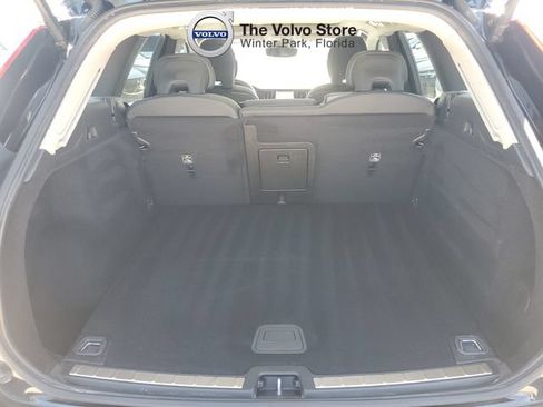 Certified 2024 Volvo XC60 B5 Plus w/ Protection Package Premier AWD/4WD image 9