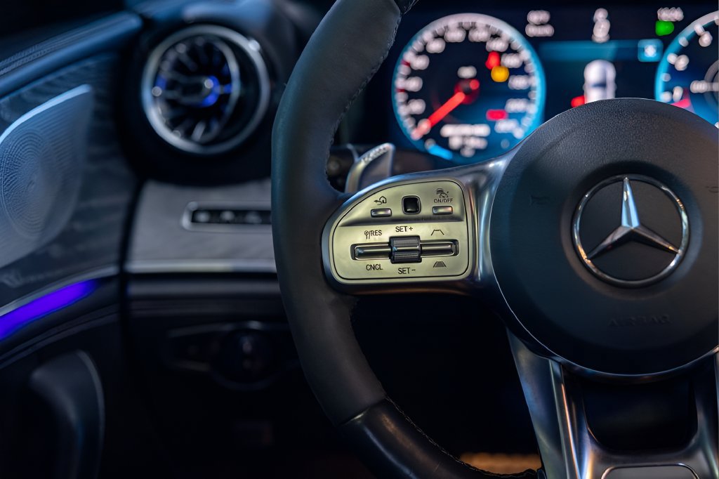 Used 2019 Mercedes-Benz AMG GT 63 image 32
