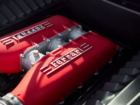 Used 2013 Ferrari 458 Italia Coupe image 26