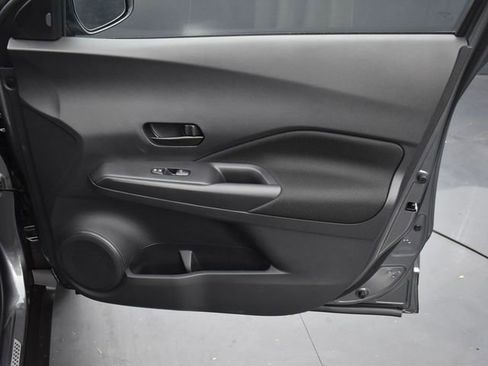 Used 2024 Nissan Kicks S FWD image 32