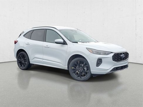New 2025 Ford Escape ST-Line Elite w/ Premium Technology Package image 2