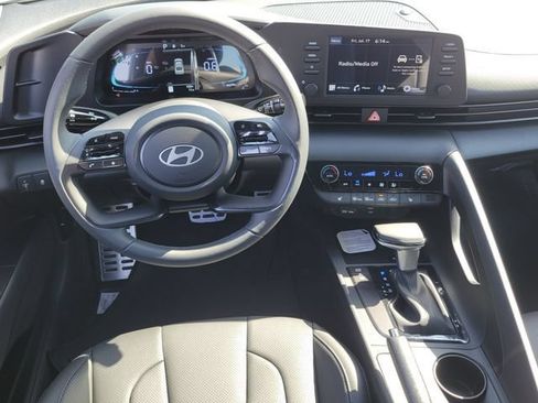 New 2026 Hyundai Elantra SEL Sport FWD image 6