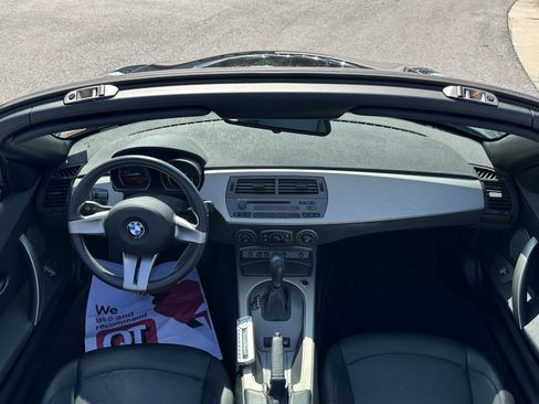 Used 2003 BMW Z4 2.5i RWD image 28
