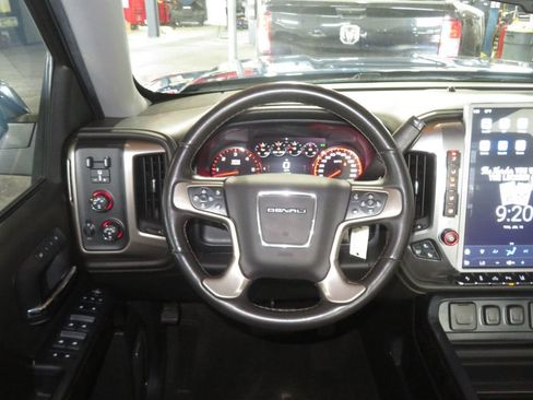 Used 2015 GMC Sierra 1500 Denali w/ Driver Alert Package AWD/4WD image 37