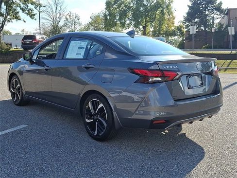 New 2025 Nissan Versa SR w/ Trunk Package image 6