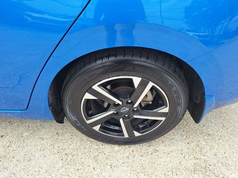 Used 2024 Nissan Sentra SV image 24