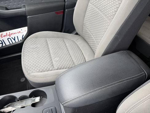 Used 2020 Ford Escape SE FWD image 14