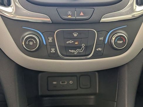 Certified 2024 Chevrolet Equinox LS w/ LS Convenience Package image 22