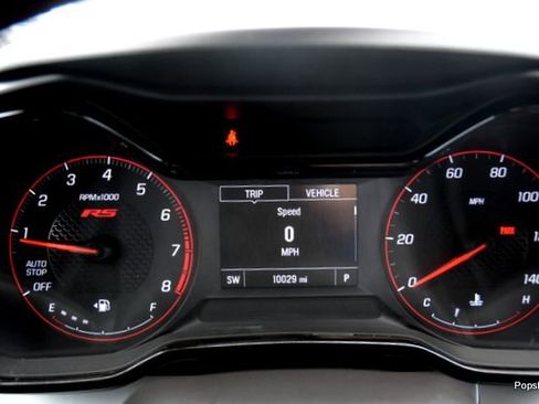 Used 2026 Chevrolet Trax RS w/ Sunroof Package FWD image 18