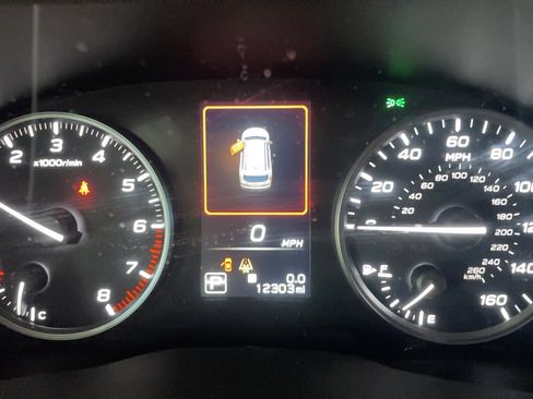 Used 2024 Subaru Ascent Premium w/ Convenience Package image 7