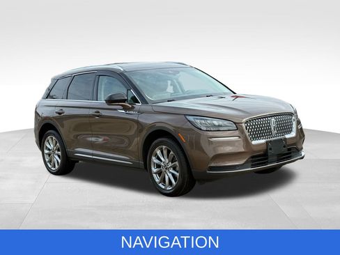 Used 2022 Lincoln Corsair AWD w/ Premium Package image 12