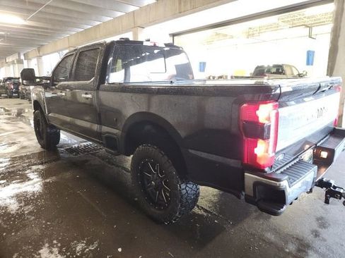 Used 2023 Ford F250 King Ranch w/ Chrome Package AWD/4WD image 4