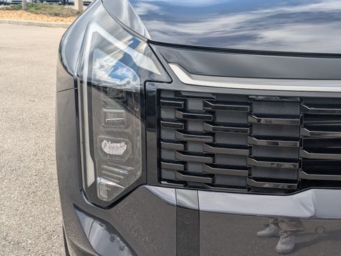 Used 2026 Kia Sportage SX image 10