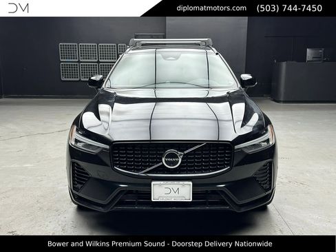 Used 2024 Volvo XC60 T8 Ultimate w/ Protection Package Premier image 11