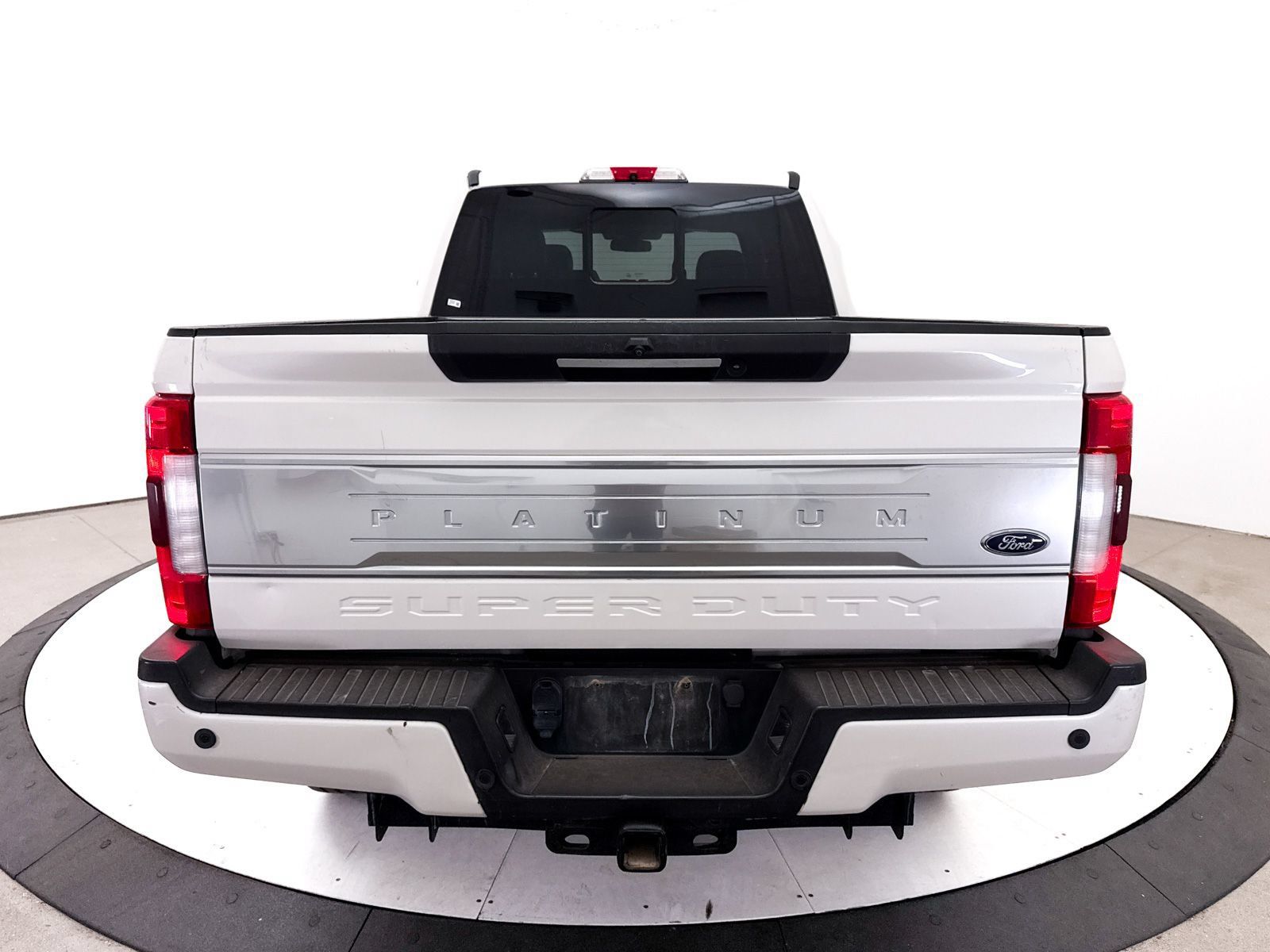 Used 2018 Ford F250 Platinum w/ Platinum Ultimate Package AWD/4WD image 15