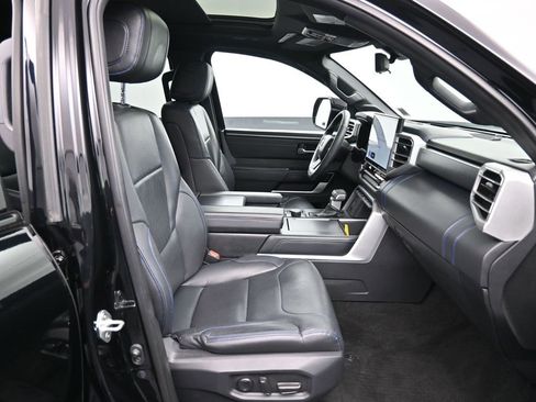 Certified 2023 Toyota Sequoia Platinum image 27