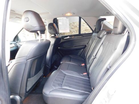 Used 2016 Mercedes-Benz GLE 300d 4MATIC image 30