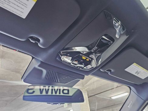 New 2025 BMW X1 M35i image 21