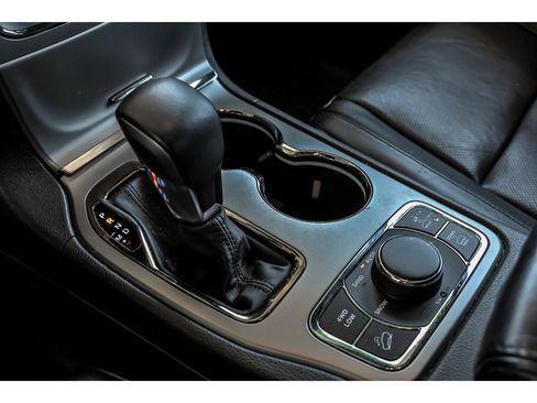 Used 2018 Jeep Grand Cherokee High Altitude AWD/4WD image 23