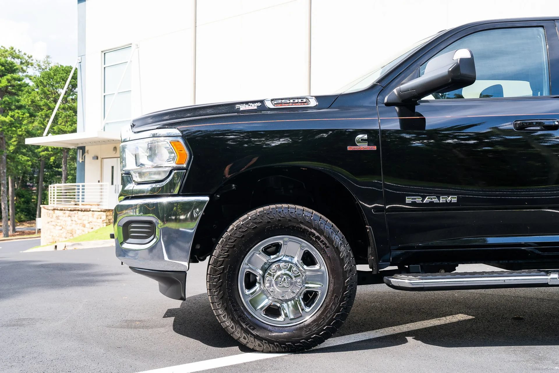 Used 2021 RAM 2500 Big Horn AWD/4WD image 3