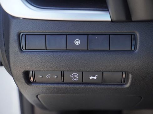 New 2026 Nissan Rogue SV FWD image 10