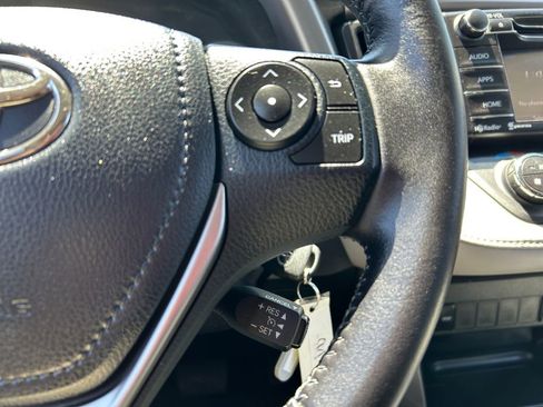 Used 2016 Toyota RAV4 XLE AWD/4WD image 20
