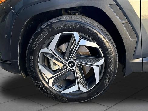 Used 2023 Hyundai Tucson Limited FWD image 10