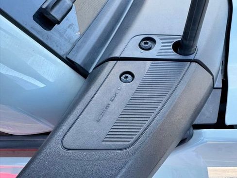 Used 2023 Ford Bronco Badlands image 78