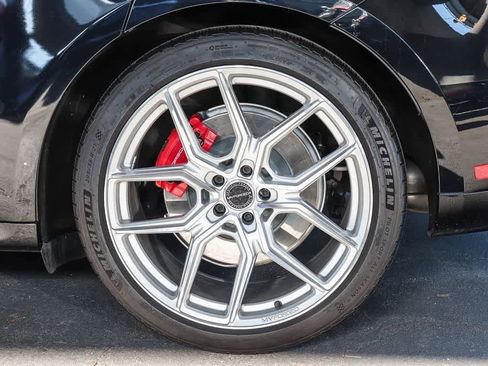 Used 2024 Porsche Macan GTS AWD/4WD image 9