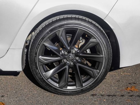 Certified 2023 Toyota Corolla SE image 13