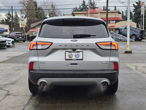 Used 2020 Ford Escape SEL image 7