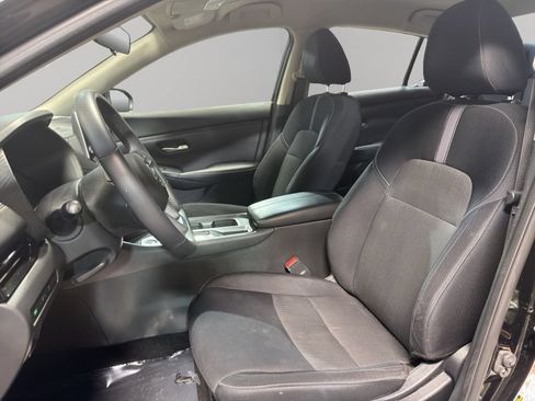 Used 2020 Nissan Sentra SV FWD image 9