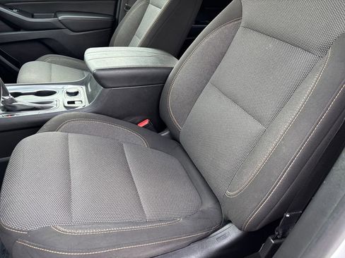 Used 2019 Chevrolet Traverse LT image 21