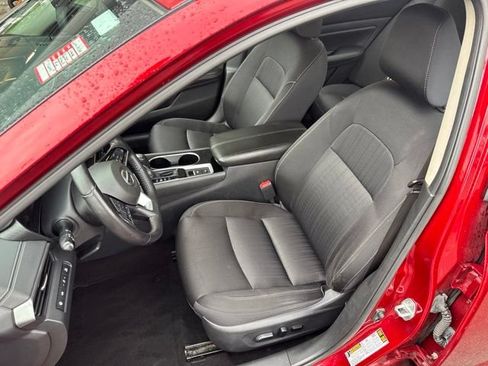 Used 2020 Nissan Altima 2.5 SV AWD/4WD image 10