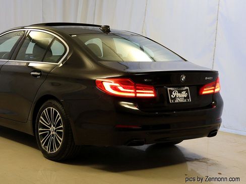 Used 2018 BMW 540i xDrive image 8