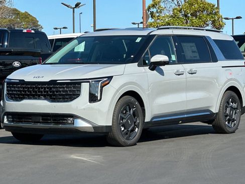 New 2026 Kia Carnival SX FWD image 8