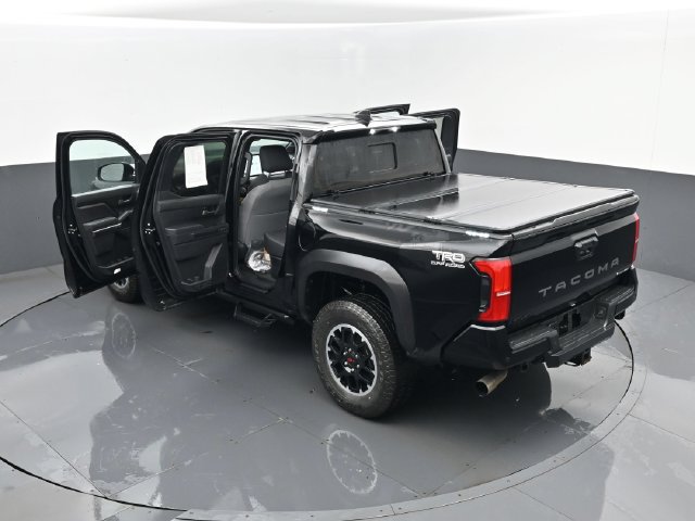 Used 2025 Toyota Tacoma TRD Off-Road w/ TRD Off Road Upgrade Package AWD/4WD image 28