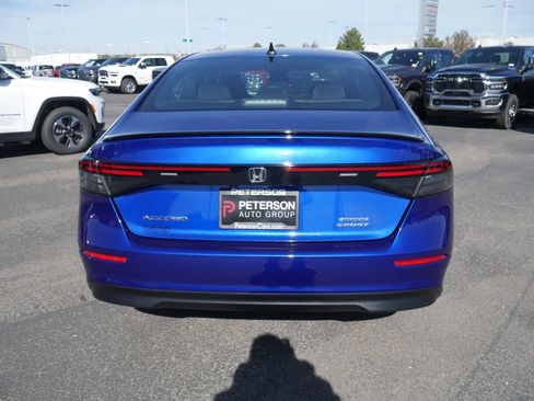 Used 2025 Honda Accord Sport image 16