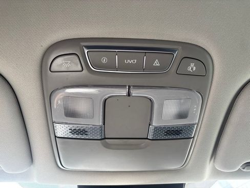 Used 2021 Kia Telluride LX FWD image 17