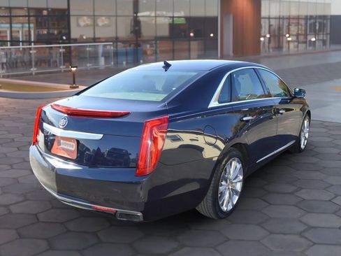 Used 2013 Cadillac XTS Premium image 8