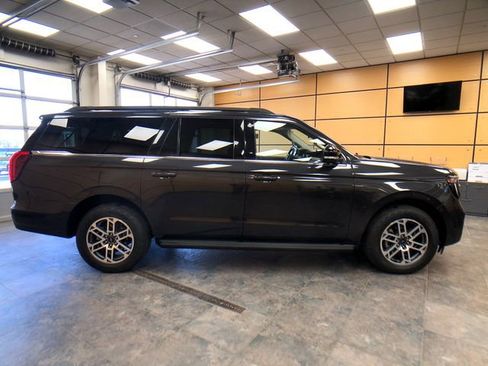 Certified 2025 Ford Expedition Max Active AWD/4WD image 8