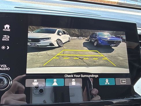 Used 2024 Honda Passport Black Edition image 19