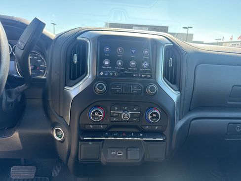 Used 2022 Chevrolet Silverado 1500 LT w/ Bed Protection Package image 22