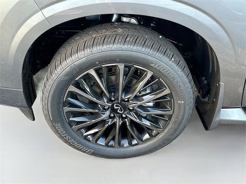 New 2026 INFINITI QX80 Autograph w/ Premium Cargo Package image 29