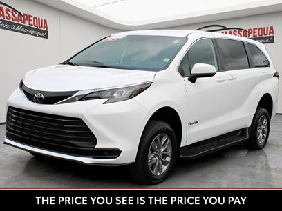 Used 2026 Toyota Sienna LE