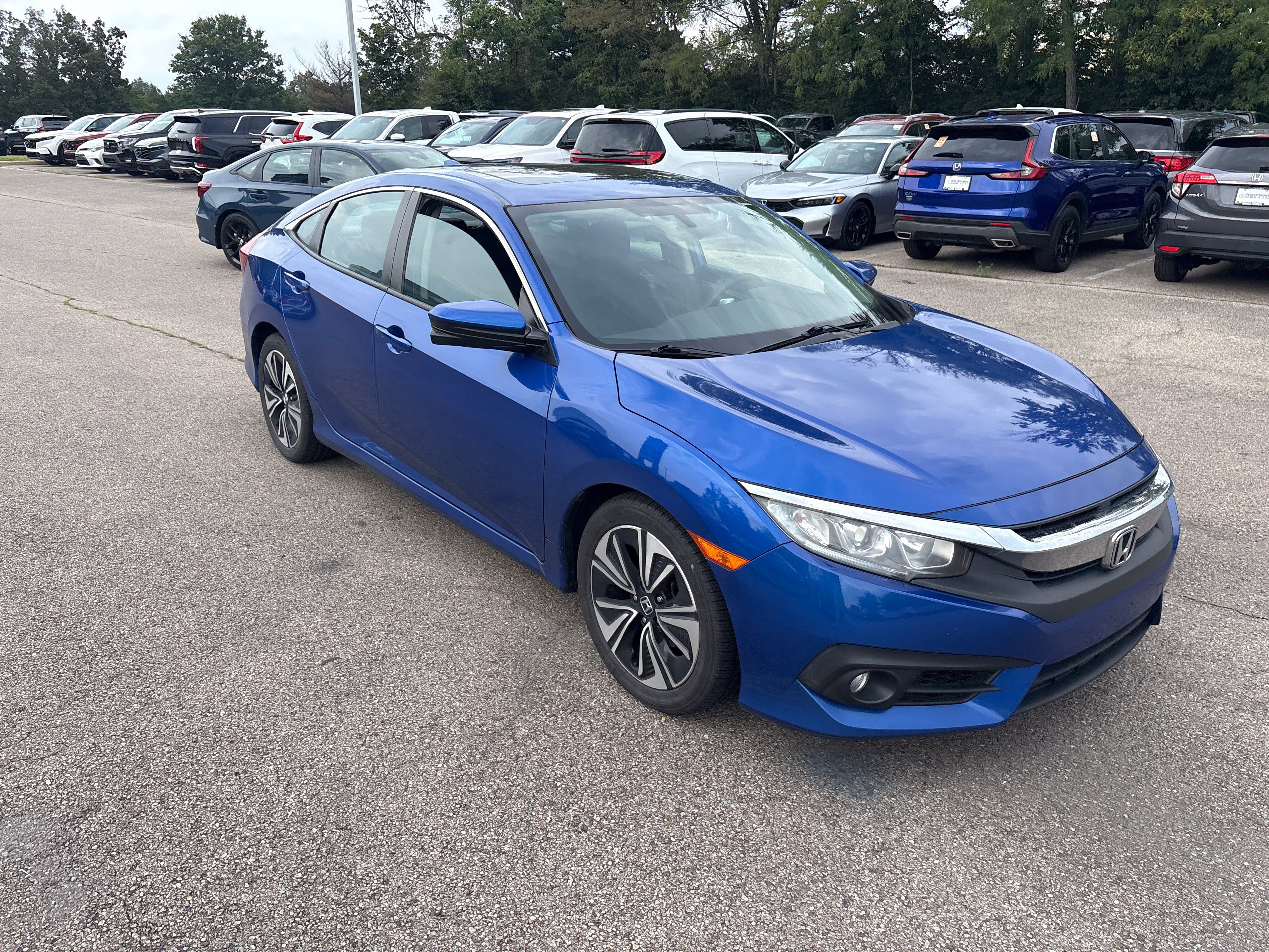 Used 2018 Honda Civic EX-T image 17