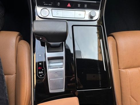 Used 2019 Audi A8 L 3.0T w/ Luxury Package image 45