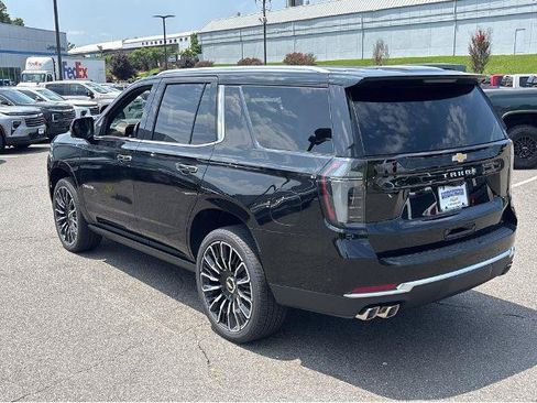 New 2026 Chevrolet Tahoe High Country AWD/4WD image 14