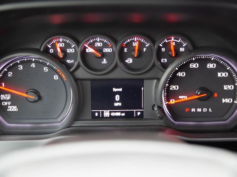 Used 2022 Chevrolet Silverado 1500 Custom AWD/4WD image 14