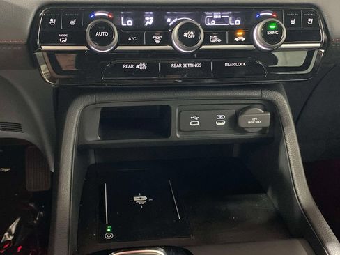 New 2026 Honda Pilot Black Edition image 30